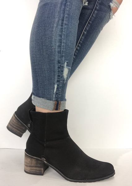 bt00 black suede wooden sole ankle boot - galibelle